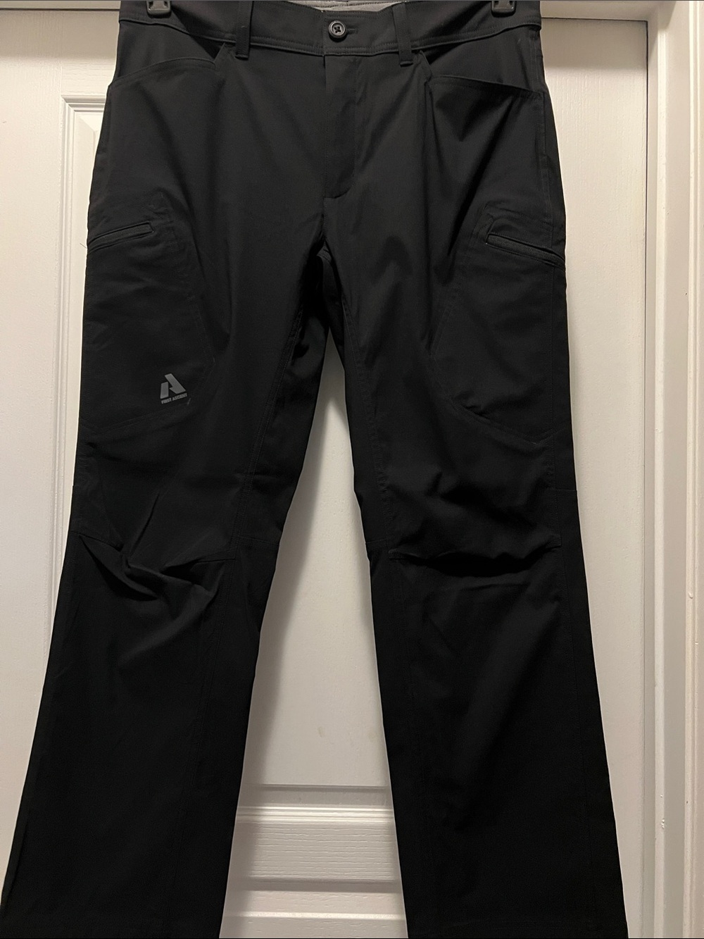 Bauer Men's Black Cargo Softshell Pants